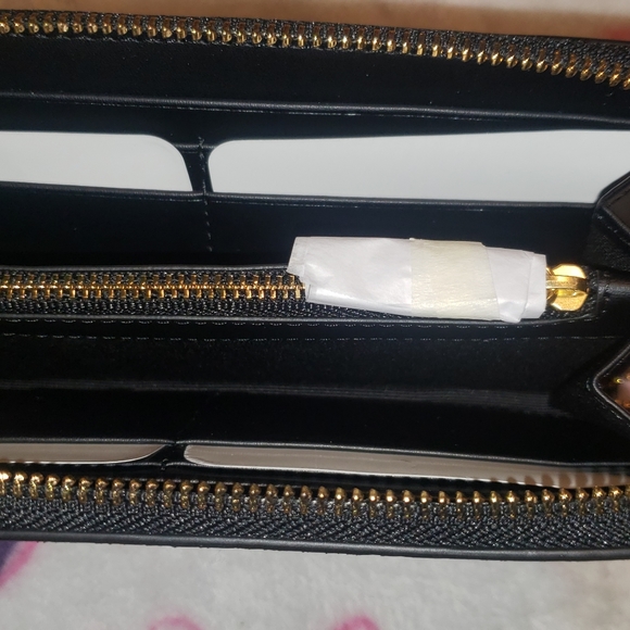 Ralph Lauren Wallet - Picture 8 of 8